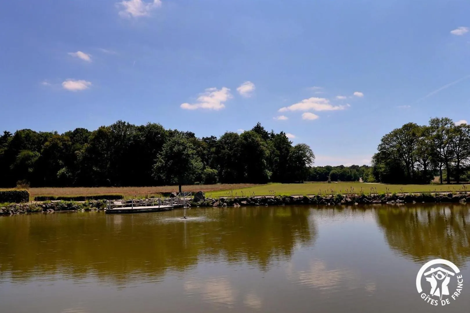 فيلا L'Etang Mezieres-Sur-Couesnon بيت للعطل